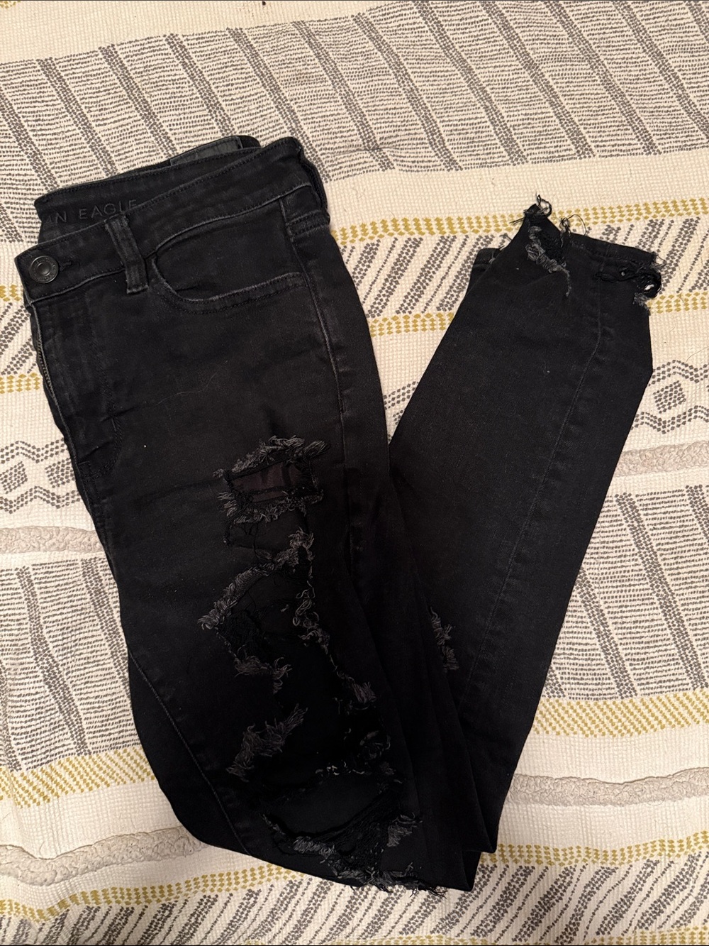 American Eagle Outfitters Black Ripped Skinny Jeans